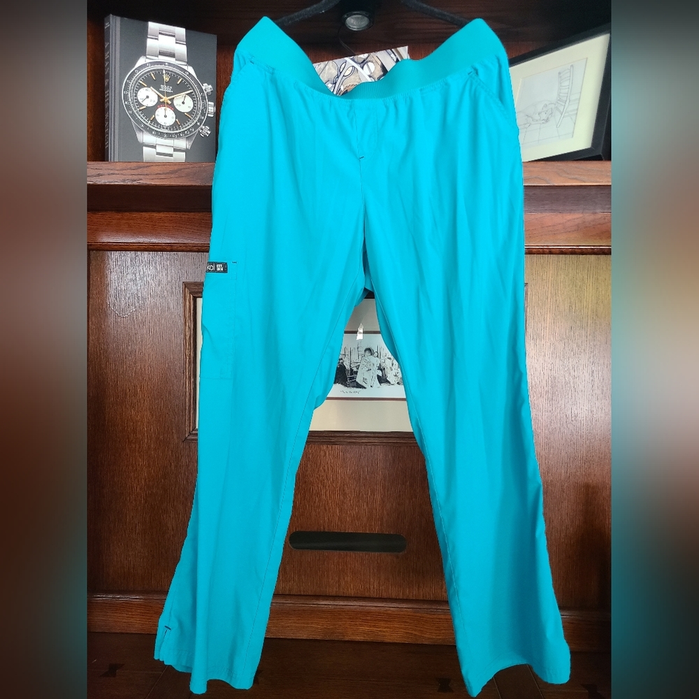 Koi basic petite XL, green scrub pants